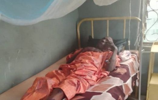 Pandemonium in Oyo as landlord loses 5 children in building collapse