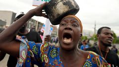 Nigerians take to street to protest over cost of living crisis