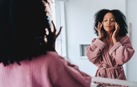 Skincare mistakes that are ageing you faster [DailyExpress]