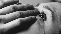 6 healthy benefits of crying for your mental and physical health