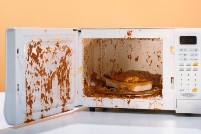 Some foods must never be microwaved [FoodNetwork]