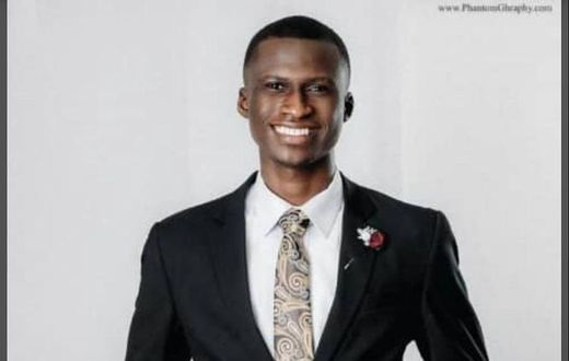 Gospel singer Jacob Yaw Mawulo Adjola popularly known as Jake reportedly commits suicide, leaves behind note