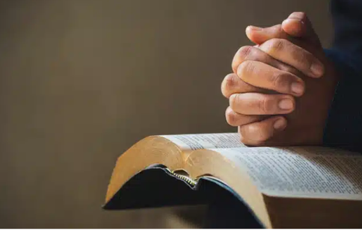 10 powerful warfare prayer points with scriptures to defeat the enemy