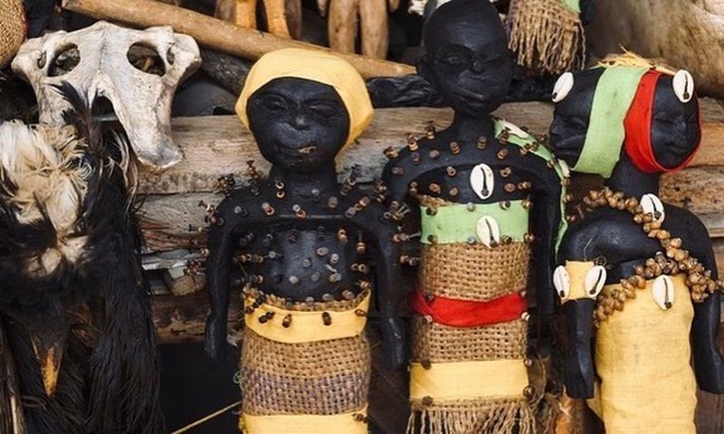 Voodoo idols