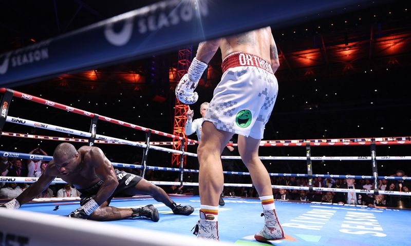 Oleksandr Usyk becomes 2x undisputed heavyweight champion with brutal KO of Dubois 
Photo: SkySports