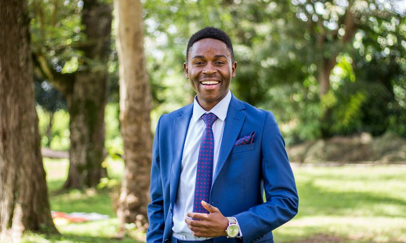 A man in suits