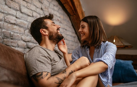 6 thoughtful ways to ask her to be your girlfriend
