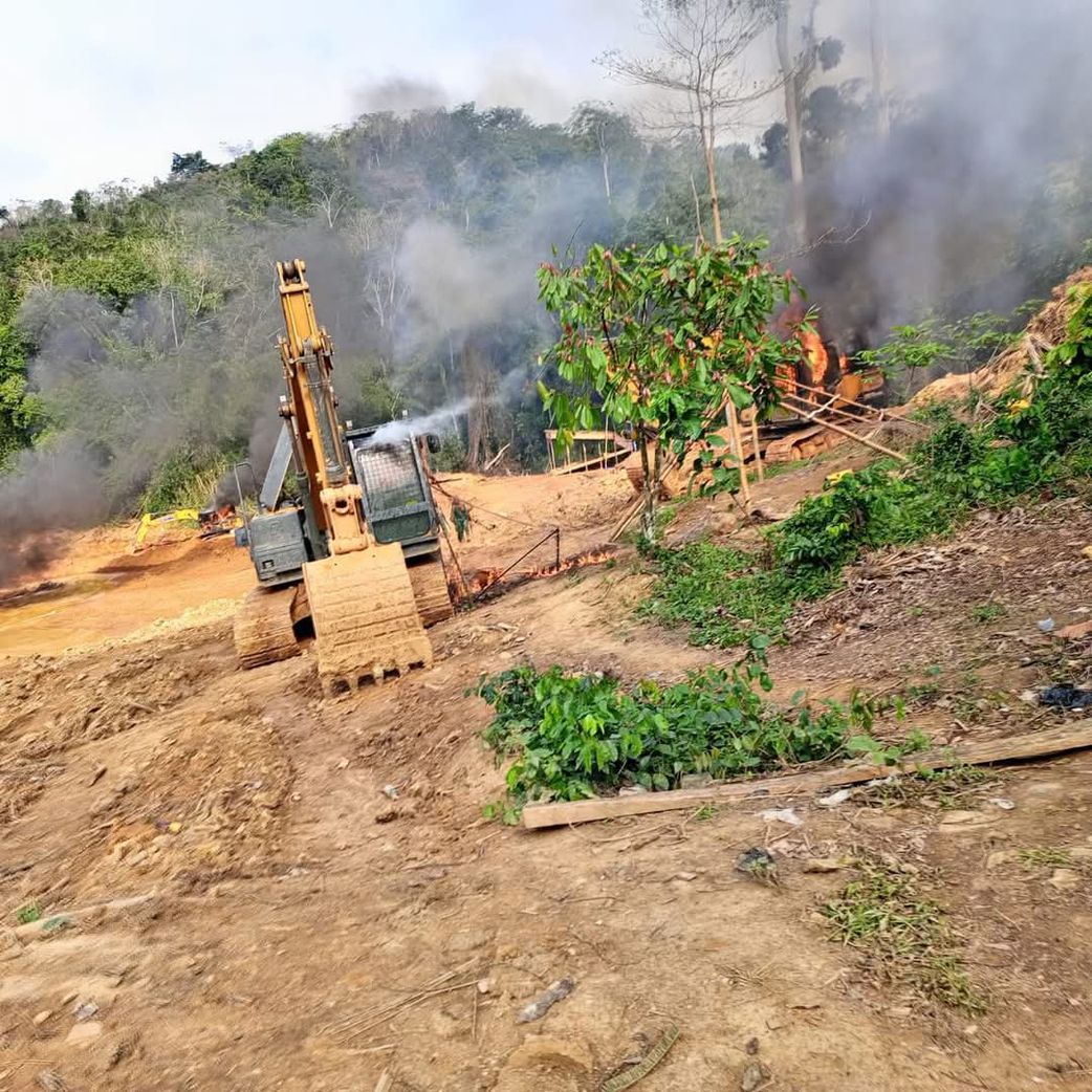 Pres. Mahama discloses key directive to galamsey taskforce on seized excavators