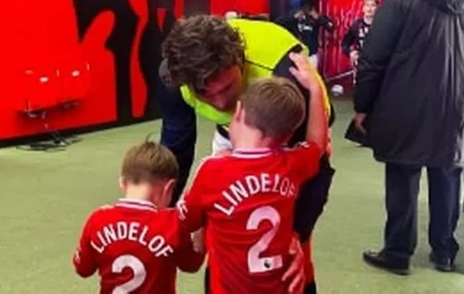 Man United star left mid-game after his son ‘split his entire head open’ at home