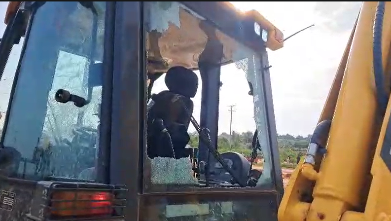 Gomoa Dominase: 1 dead, 3 injured as security officers clash with ‘ghetto boys’ during drug raid (video)