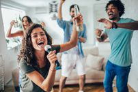 5 activities to do with your friends to strengthen your bond
