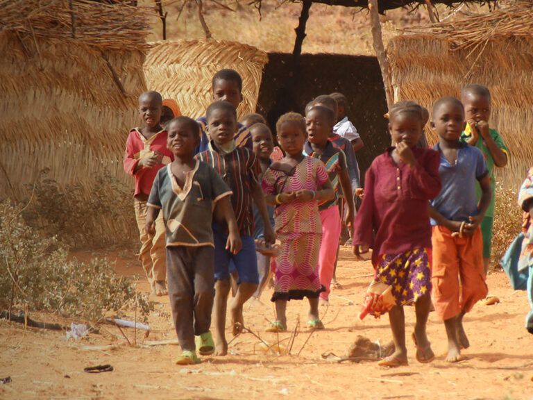 Africa’s hottest country - only nation in the world with average temperature above 30C