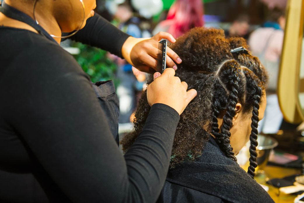 Here's a step by step guide on how to find the perfect hairstyle for your face