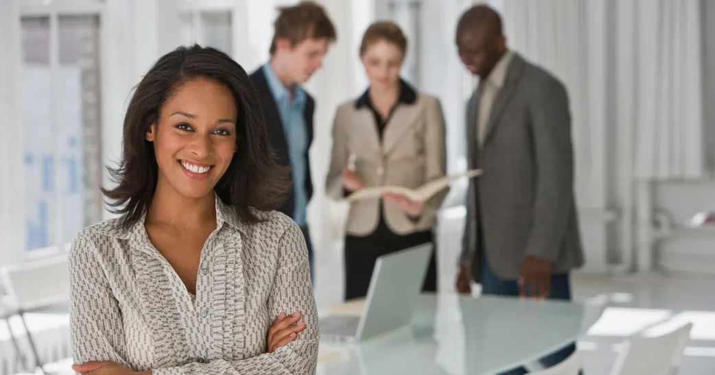 7 things smart women never spend their money on