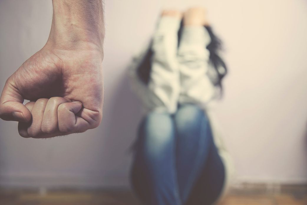 5 things no woman should tolerate in a relationship
