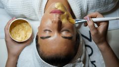 7 things smart women never spend their money on
