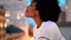 6 beautiful ways to enjoy romance without a partners