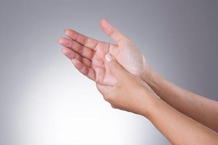 4 natural ways to get soft palms