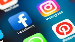 Social Media Apps Facebook Instagram