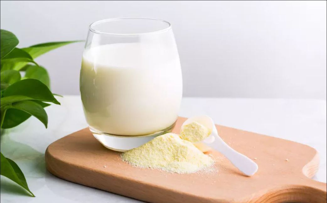 What happens when you consume expired powdered milk?