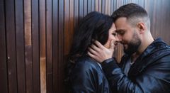 5 reasons why she keeps coming back even after leaving you