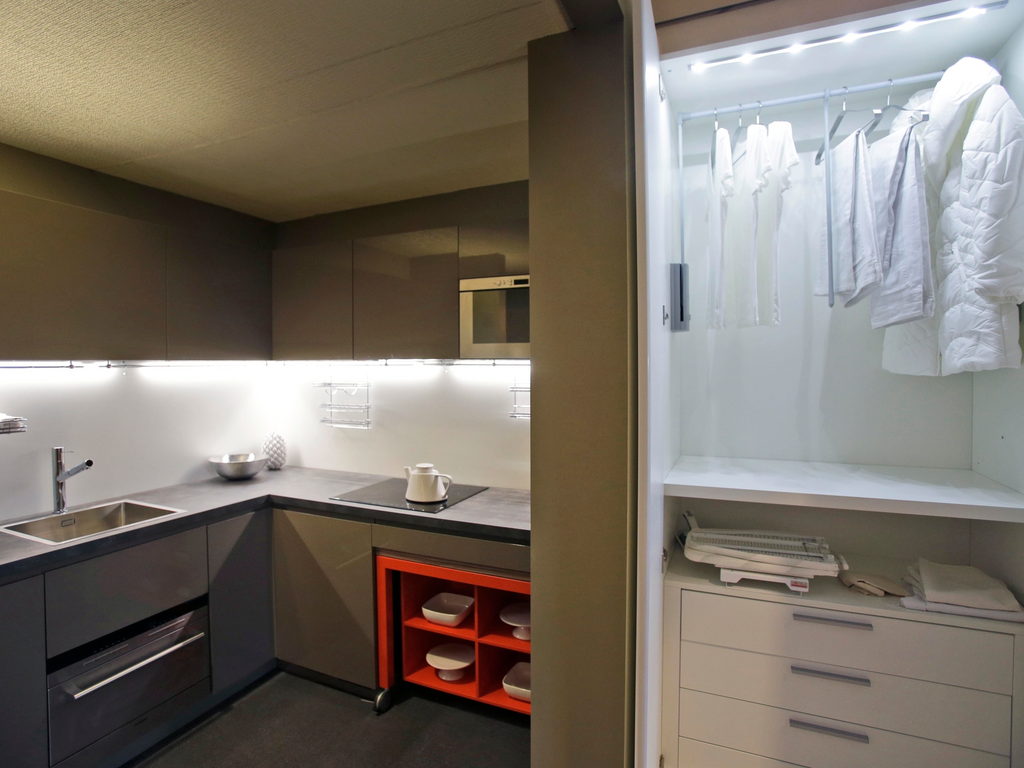 50 stunning photos reveal what microkitchens are like in New York and San Francisco