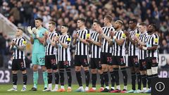 Newcastle pay tribute to Atsu
