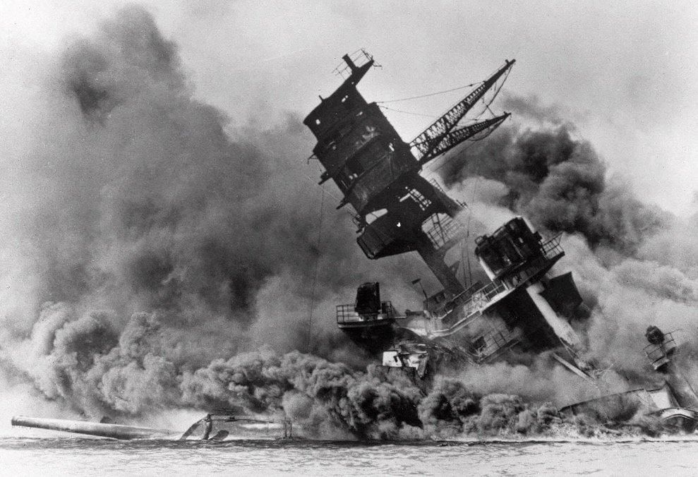 The remarkable stories behind 5 iconic photos of the Pearl Harbor attack