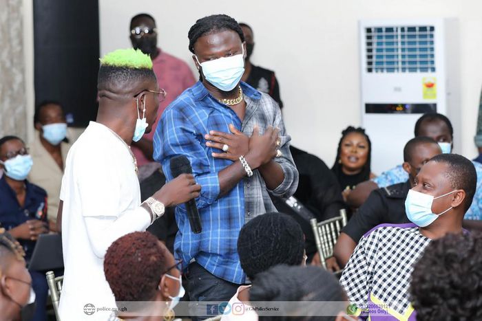 Stonebwoy and Shatta Wale at the meeting with the IGP