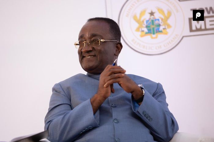 Dr Owusu Afriyie Akoto