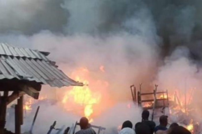 Fire guts 25 shops in Ibadan spare parts market.