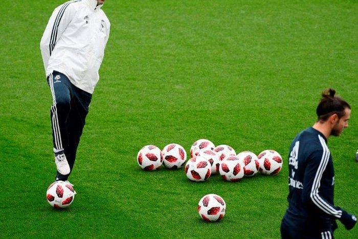 Real Madrid caretaker coach Santiago Solari takes charge of his first training session following Monday's sacking of Julen Lopetegui.