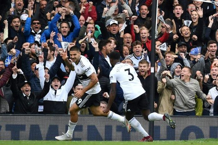 Aleksandar Mitrovic struck late to give Fulham a draw against Watford
