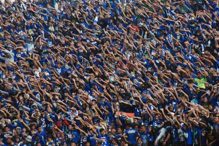 Fans of Persib Bandung beat to death a fan from a rival Jakarta team over the weekend
