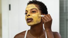 Get your glow on: Say goodbye to acne with this natural skincare remedy