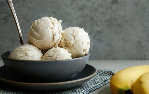 Try this yummy Banana ice cream recipe