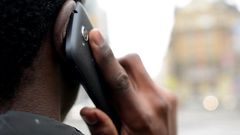 Avoid too many personal phone calls [Business Review Afrika]