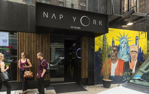Located in Manhattan's bustling Midtown neighborhood, Nap York calls itself "your 24/7 oasis in the middle of the Concrete Jungle." When I got there, I tried to peer in the windows, but they were obscured by dark curtains.