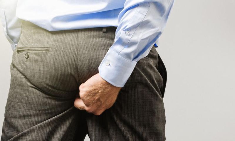 8 Reasons Your Butt Itches Like Crazy