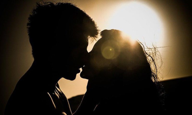 ___8900543___2018___9___25___18___sunset-691995_960_720