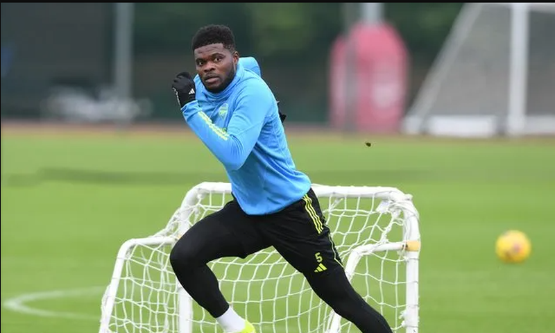 Thomas Partey returns to Arsenal training after injury layoff