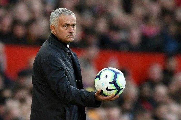 Jose Mourinho says Manchester United can qualify for next year's Champions League