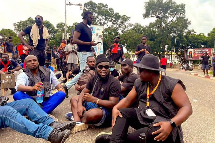 Prostestors mass up for day 3