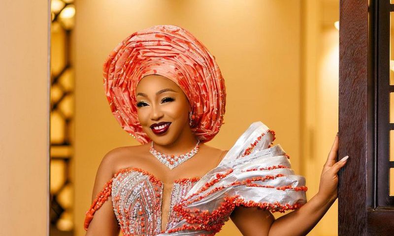 Rita Dominic's second look [Instagram/Tubo]