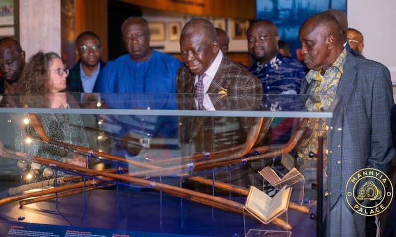 Golf enthusiast Otumfuo Osei Tutu II tours World Golf Museum in Scotland