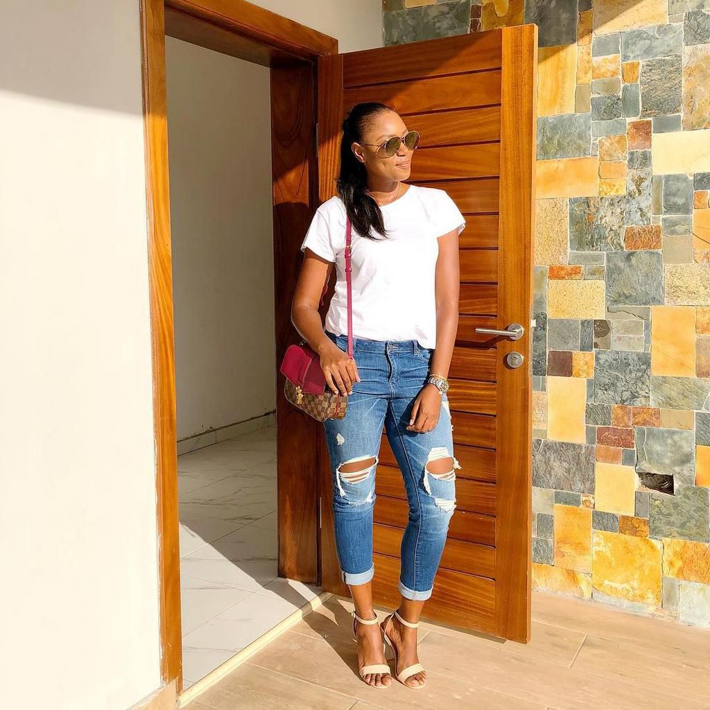 ___9103443___2018___11___14___11___yvonne