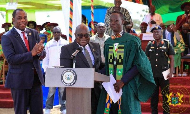 ___9093100___2018___11___11___11___akufo-addo-graduating-students