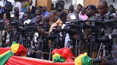 ___9083826___2018___11___8___11___media