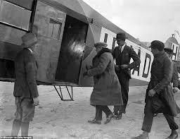 Alfred Loewenstein at Croydon boarding the Fokker on the day he disappeared [Daily Mail]