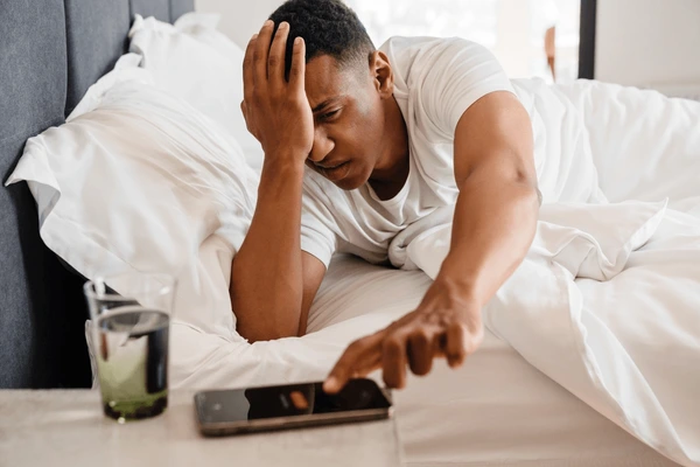 The perfect wake up time [Shuttershock]